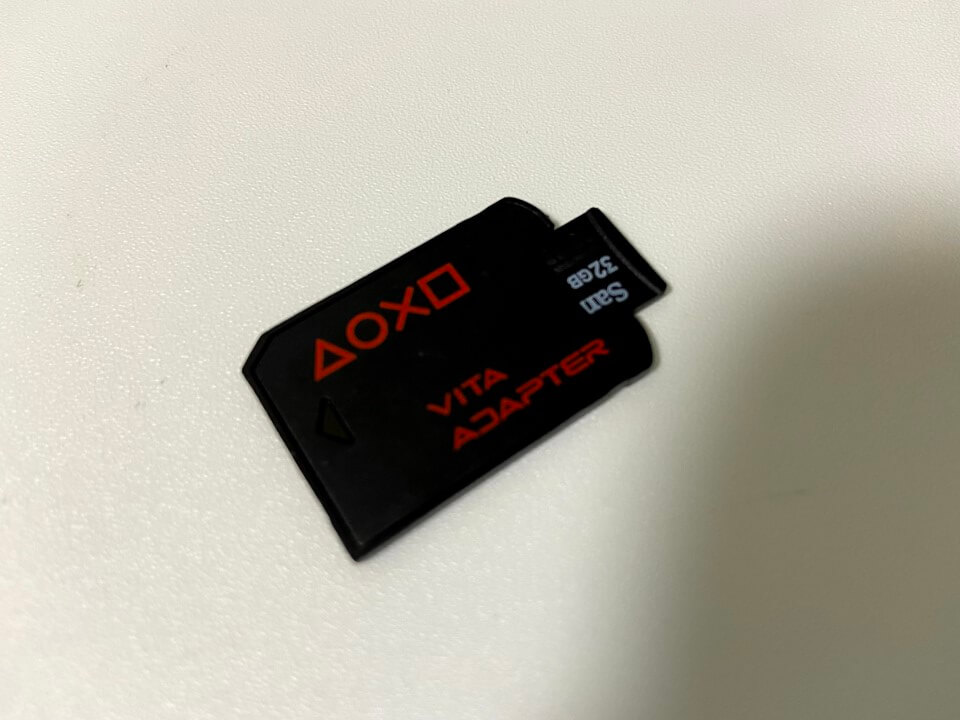 最大50％オフ！ SD2VITA ゲームカード型 microSDアダプター 互換品